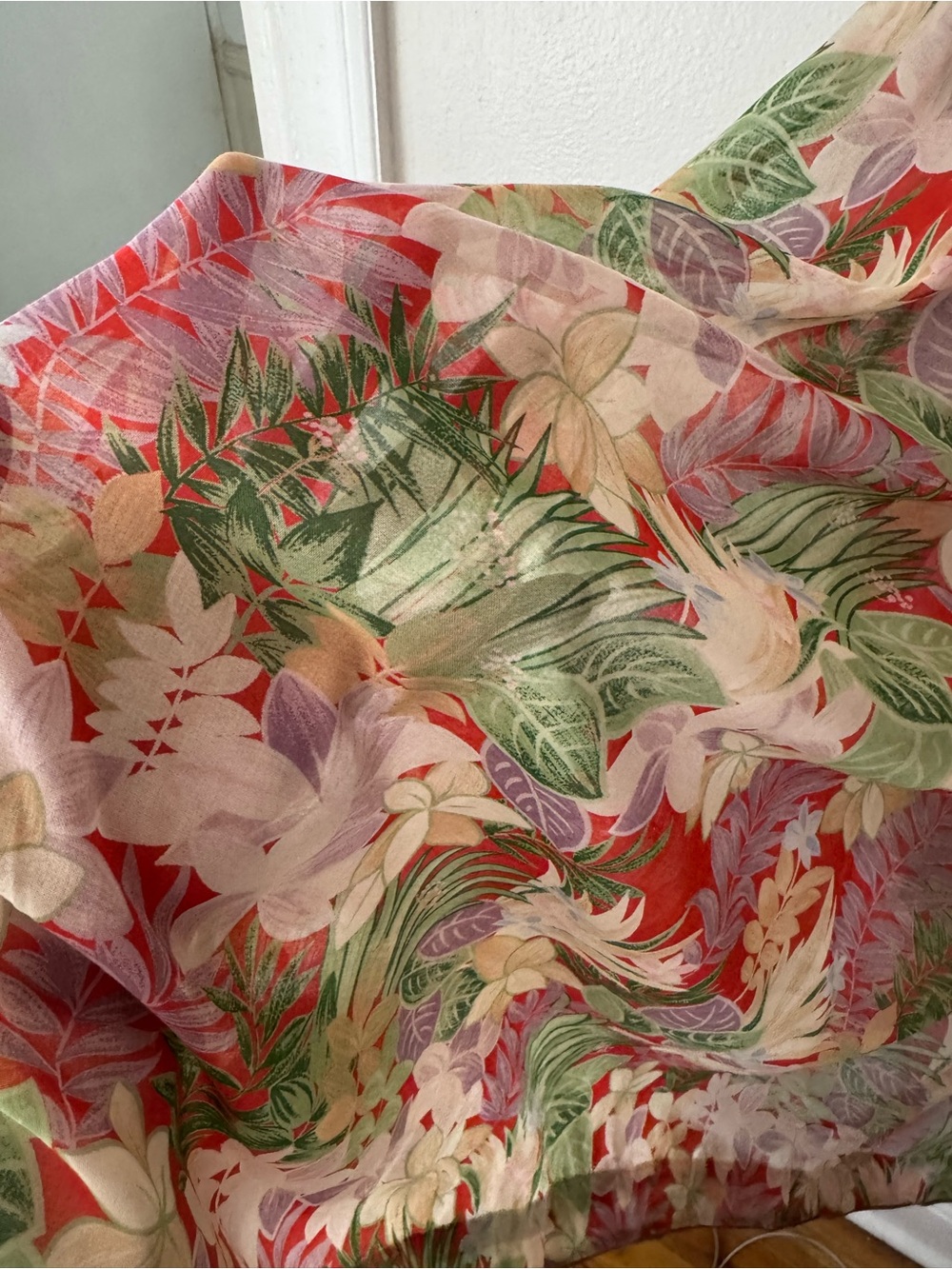 Vintage 1940s 50s Cotton Tropical Floral Keyhole Dress. - Picture 6 of 6